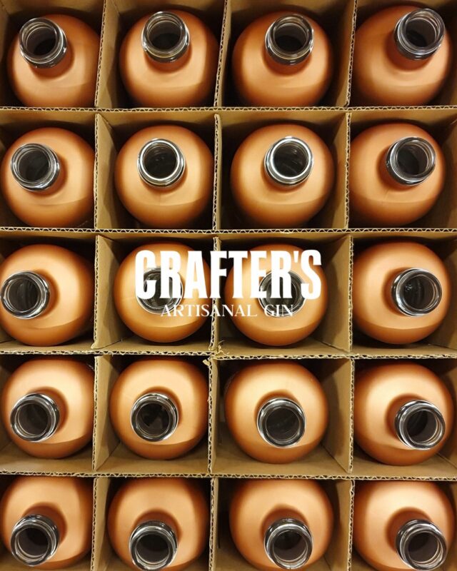 Bottled Beauty 😌
Rows of copper-toned brilliance, ready to bloom.🌸
Every Crafter’s Aromatic Flower bottle is a promise of flavour, elegance and artisanal precision.

Attention! This is an alcoholic beverage. Alcohol may cause damage to your health.
#CraftersGin #AromaticFlower #CraftersMoments #EstonianGin #Liviko