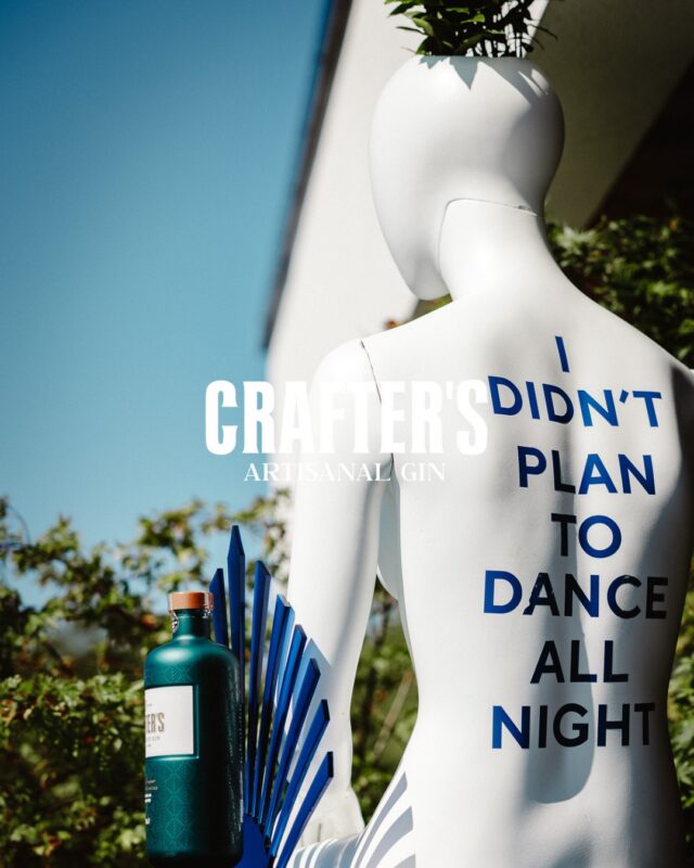 "I didn't plan to dance all night."
But the best stories rarely start with a plan. Some nights have plans of their own.Attention! This is an alcoholic beverage. Alcohol may cause damage to your health.
#CraftersGin #CraftersMoments #IDidntPlanToDanceAllNight #EstonianGin #Liviko